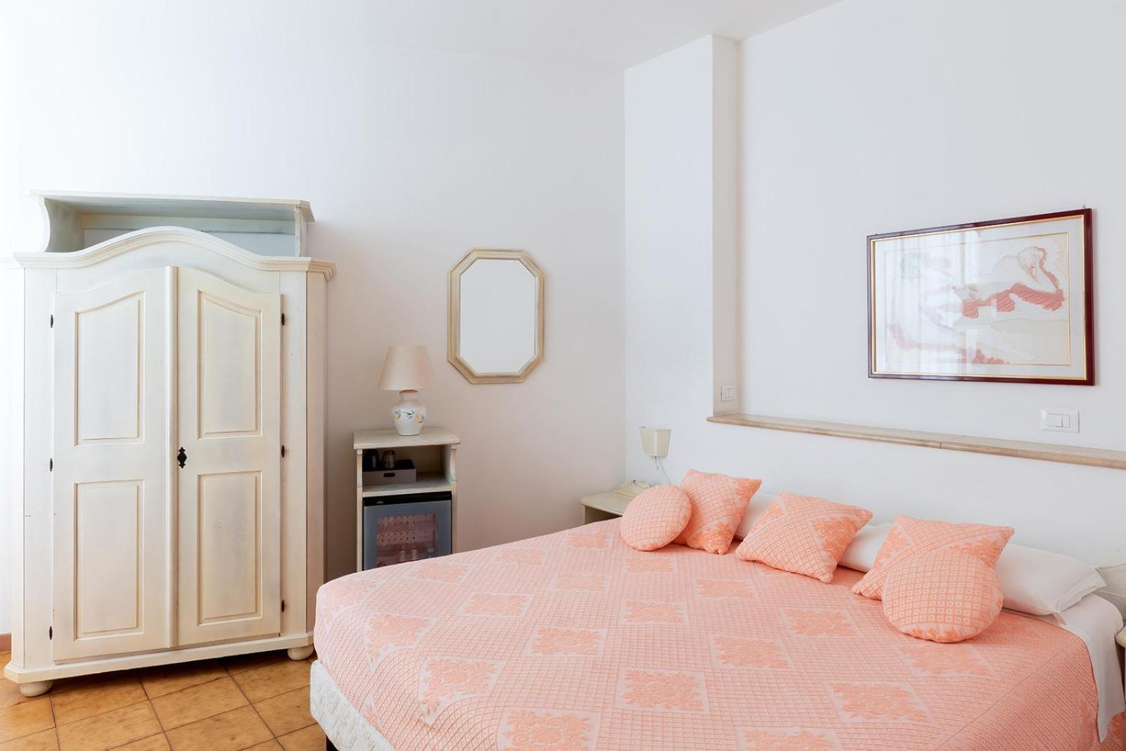 Hotel Su Barchile Orosei Luaran gambar