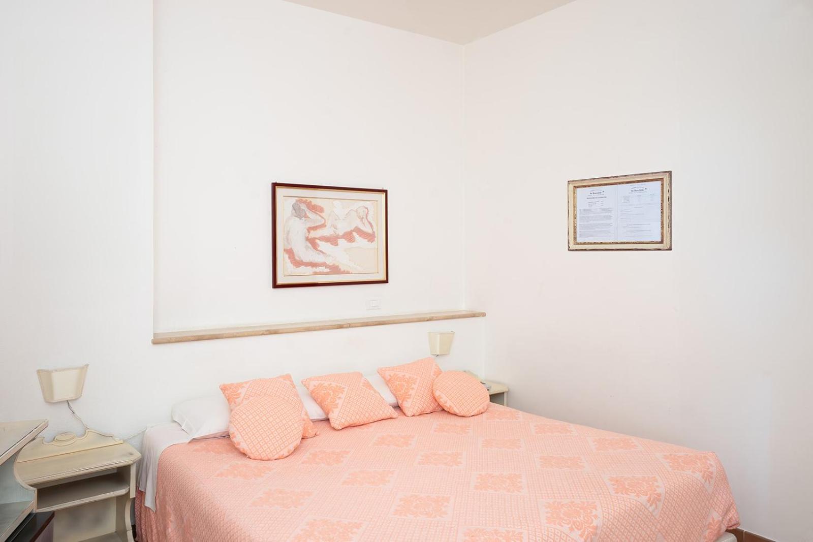 Hotel Su Barchile Orosei Luaran gambar